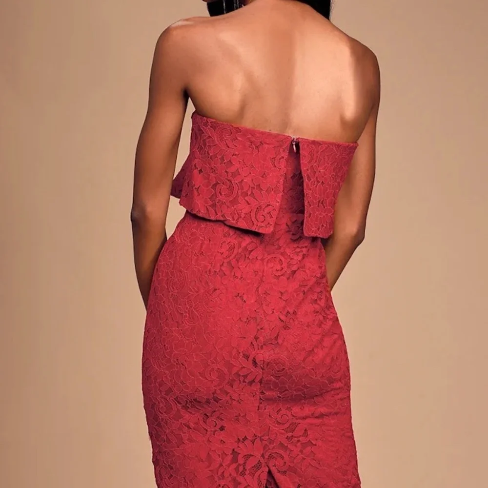Lulus Let's Go Out Tonight Wine Red Lace Strapless Bodycon Midi Dress Size XS